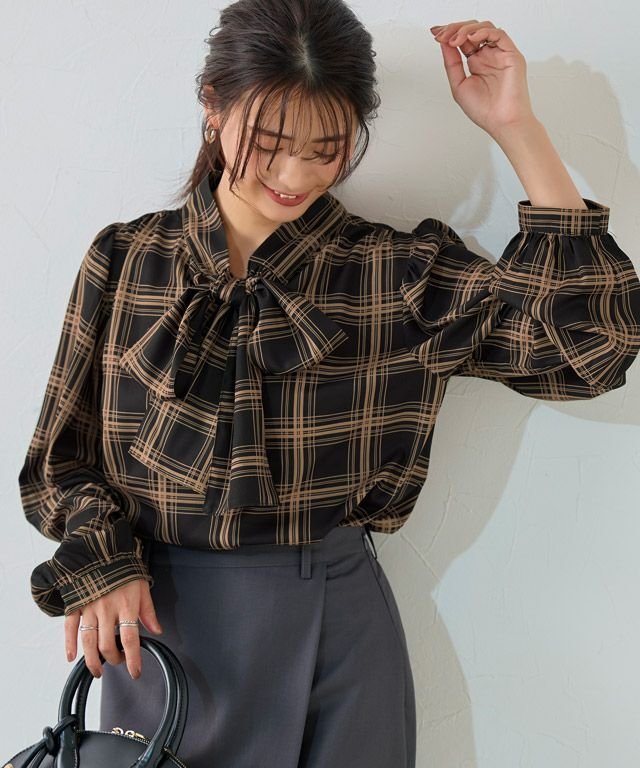 【ピエロ/Pierrot】の柄が選べる2wayリボンギャザーブラウス インテリア・キッズ・メンズ・レディースファッション・服の通販 founy(ファニー) ファッション Fashion レディースファッション Fashion for Women トップス・カットソー Cut & Sew Tops シャツ・ブラウス・オフィスカジュアル Elegant Blouses & Button-Ups 送料無料 Free Shipping ストライプ Stripe, Striped Pattern チェック Check, Plaid, Tartan デニム Denim, Jeans Material ドット Polka Dot, Dot Pattern ハイネック High Neck, Mock Neck プチプライス・低価格 Affordable / Budget Price リボン Ribbon, Bow エレガント 上品 Elegant 158cm / チェック / ブラック / M|ID: prp329100004626687 ipo3291000000033248766