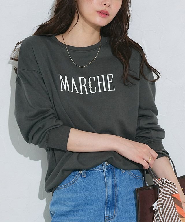 【ピエロ/Pierrot】のビジューロゴデザインスウェット インテリア・キッズ・メンズ・レディースファッション・服の通販 founy(ファニー) https://founy.com/ ファッション Fashion レディースファッション Fashion for Women トップス・カットソー Cut & Sew Tops レディースパーカー・カジュアルフーディー Casual Hoodies & Sweatshirts スウェット・クルーネックトップス Sweatshirts & Crewnecks / Relaxed Fit Sweat Tops スウェット / スエット Sweatshirt, Sweatwear プチプライス・低価格 Affordable / Budget Price リラックス Relax, Relaxed Fit エレガント 上品 Elegant |ID: prp329100004630289 ipo3291000000036307569