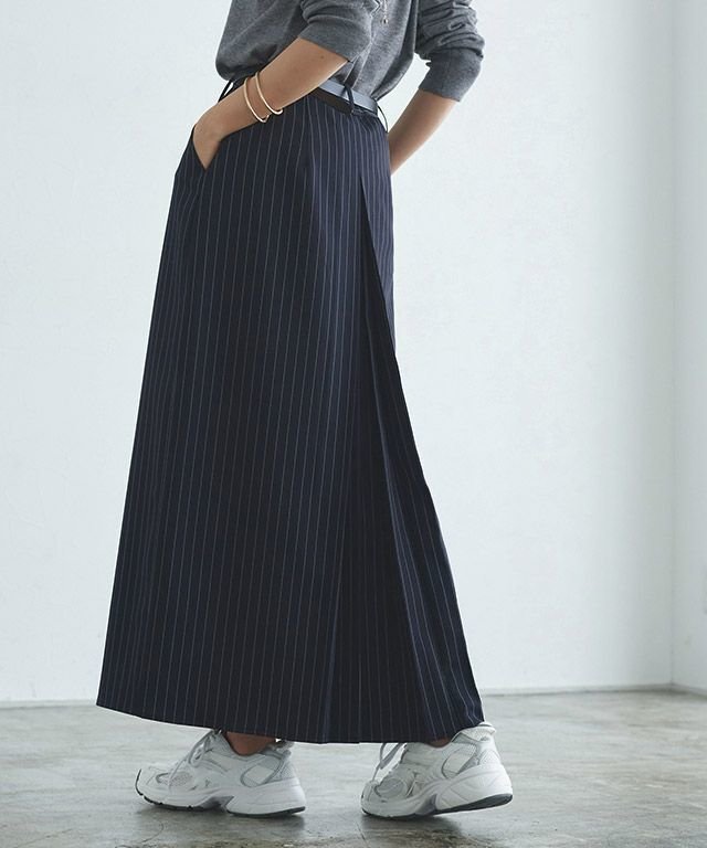 【ピエロ/Pierrot】のRASW バックインバーテッドプリーツスカート インテリア・キッズ・メンズ・レディースファッション・服の通販 founy(ファニー) 　ファッション　Fashion　レディースファッション　Fashion for Women　スカート　Skirts　プリーツスカート / 上品フェミニンスタイル　Pleated Skirts　バッグ　Bags　送料無料　Free Shipping　ストライプ　Stripe, Striped Pattern　フォルム　Silhouette, Form　フロント　Front, Front Design　プチプライス・低価格　Affordable / Budget Price　[RASW]バックインバーテッドプリーツスカート|ID: prp329100004641854 ipo3291000000033477189