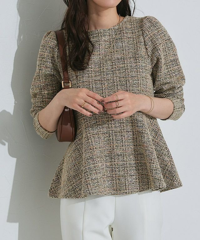 【ピエロ/Pierrot】のツイードペプラムカットソー インテリア・キッズ・メンズ・レディースファッション・服の通販 founy(ファニー) 　ファッション　Fashion　レディースファッション　Fashion for Women　トップス・カットソー　Cut & Sew Tops　カットソー・ベーシックTシャツ　Cut-and-Sewn Tops / Stretch Tees & Basics　送料無料　Free Shipping　カットソー　Cut and Sewn Top　ストレッチ　Stretch, Stretchy Fabric　ツイード　Twill, Twill Weave　トレンド　Trend, Trending Now　バランス　Balance, Style Balance　フレア　Flare, Flared　プチプライス・低価格　Affordable / Budget Price　ペプラム　Peplum, Flared Hem　エレガント 上品　Elegant　ツイードペプラムカットソー|ID: prp329100004645688 ipo3291000000033530272