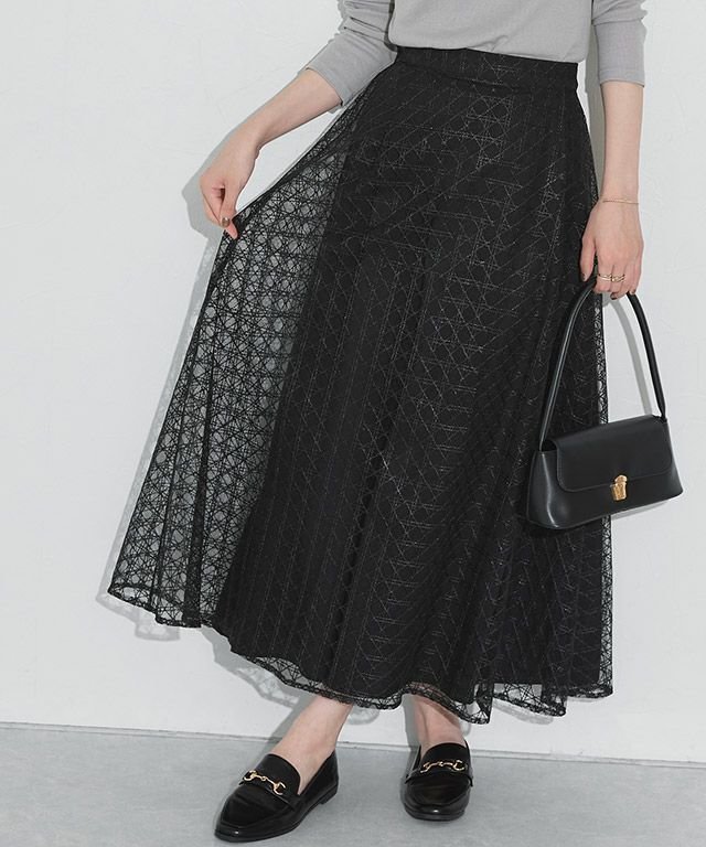 【ピエロ/Pierrot】のシアーチェックフレアスカート 人気、トレンドファッション・服の通販 founy(ファニー) 　ファッション　Fashion　レディースファッション　Fashion for Women　スカート　Skirts　Aライン・フレアスカート　A-Line & Flared Skirts　送料無料　Free Shipping　シンプル　Simple, Minimal　チェック　Check, Plaid, Tartan　フレア　Flare, Flared　プチプライス・低価格　Affordable / Budget Price　レース　Lace, Lace Fabric　エレガント 上品　Elegant　 other-1|ID: prp329100004645691 ipo3291000000033530297