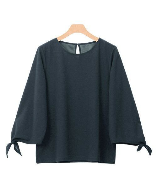 【ピエロ/Pierrot】の選べるTブラウス インテリア・キッズ・メンズ・レディースファッション・服の通販 founy(ファニー) 　ファッション　Fashion　レディースファッション　Fashion for Women　トップス・カットソー　Cut & Sew Tops　シャツ・ブラウス・オフィスカジュアル　Elegant Blouses & Button-Ups　カットソー　Cut and Sewn Top　ギャザー　Gathered, Ruffled　ジョーゼット　Georgette, Semi-Sheer Fabric　スリット　Slit, Slit Detail　スリーブ　Sleeve, Long Sleeve / Short Sleeve　デコルテ　Décolleté, Neckline　バランス　Balance, Style Balance　フェミニン　Feminine, Girly　フロント　Front, Front Design　リボン　Ribbon, Bow　プチプライス・低価格　Affordable / Budget Price　エレガント 上品　Elegant　ネイビー|ID: prp329100004657713 ipo3291000000033695332