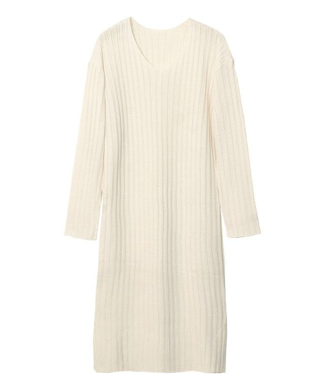 【ピエロ/Pierrot】の選べる2ネックリブニットワンピース インテリア・キッズ・メンズ・レディースファッション・服の通販 founy(ファニー) 　ファッション　Fashion　レディースファッション　Fashion for Women　ワンピース　Dresses　ニットワンピース　Knit Dresses　シンプル　Simple, Minimal　スリット　Slit, Slit Detail　タートルネック　Turtleneck, High Neck　プチプライス・低価格　Affordable / Budget Price　ロング　Long, Long-Length　アイボリー|ID: prp329100004657722 ipo3291000000033695438