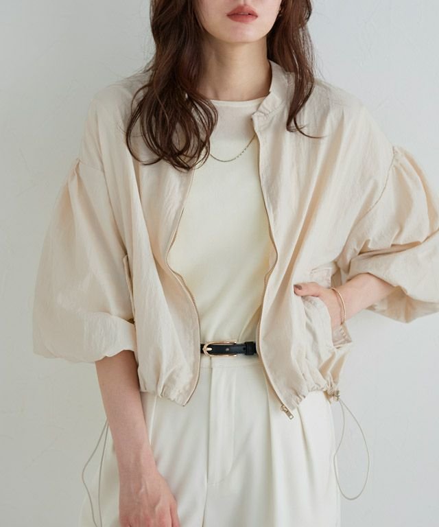 【ピエロ/Pierrot】のバルーンスリーブブルゾン インテリア・キッズ・メンズ・レディースファッション・服の通販 founy(ファニー) ファッション Fashion レディースファッション Fashion for Women アウター Coat / Outerwear Collection レディースジャケット・軽アウター Jackets ブルゾンジャケット・スポーティアウター Blouson Jackets おすすめ Recommended / Our Picks ジップ Zip, Zipper スリーブ Sleeve, Long Sleeve / Short Sleeve バルーン Balloon, Balloon Silhouette フェミニン Feminine, Girly ブルゾン Blouson, Bomber Jacket プチプライス・低価格 Affordable / Budget Price ワッシャー Washer, Crinkled Finish 羽織 Haori, Light Jacket 167cm / アイボリー / M|ID: prp329100004689994 ipo3291000000033870500