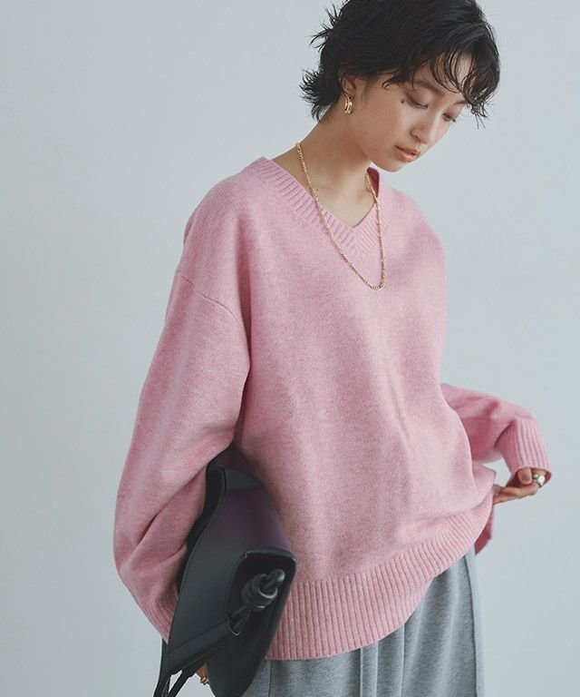 【ピエロ/Pierrot】のRASW Vネックウールミックスニット 【KKfashionさんYouTube紹介アイテム】【木村えりなさんYouTube紹介アイテム】 インテリア・キッズ・メンズ・レディースファッション・服の通販 founy(ファニー) 　ファッション　Fashion　レディースファッション　Fashion for Women　トップス・カットソー　Cut & Sew Tops　ニット　Knit Tops & Sweaters　Vネックトップス　V-Neck Tops / V-Cut Neckline Shirts　インナー　Innerwear　シンプル　Simple, Minimal　ハイネック　High Neck, Mock Neck　プチプライス・低価格　Affordable / Budget Price　[RASW]Vネックウールミックスニット|ID: prp329100004690000 ipo3291000000033870524