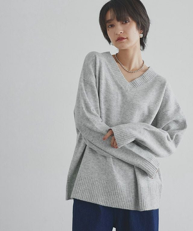 【ピエロ/Pierrot】のRASW Vネックウールミックスニット 【木村えりなさんYouTube紹介アイテム】 インテリア・キッズ・メンズ・レディースファッション・服の通販 founy(ファニー) https://founy.com/ ファッション Fashion レディースファッション Fashion for Women トップス・カットソー Cut & Sew Tops ニット Knit Tops & Sweaters Vネックトップス V-Neck Tops / V-Cut Neckline Shirts インナー Innerwear シンプル Simple, Minimal ハイネック High Neck, Mock Neck プチプライス・低価格 Affordable / Budget Price |ID: prp329100004690000 ipo3291000000036125837