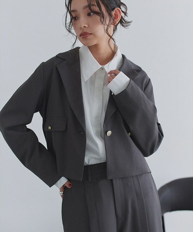 【ピエロ/Pierrot】のECLAM ゴールドボタンクロップドジャケット インテリア・キッズ・メンズ・レディースファッション・服の通販 founy(ファニー) 　ファッション　Fashion　レディースファッション　Fashion for Women　アウター　Coat / Outerwear Collection　レディースジャケット・軽アウター　Jackets　送料無料　Free Shipping　おすすめ　Recommended / Our Picks　コンパクト　Compact, Small Size　セットアップ　Set-Up, Coordinated Outfit　トレンド　Trend, Trending Now　バランス　Balance, Style Balance　フロント　Front, Front Design　プチプライス・低価格　Affordable / Budget Price　ロング　Long, Long-Length　エレガント 上品　Elegant　[ECLAM] ゴールドボタンクロップドジャケット|ID: prp329100004709625 ipo3291000000034018570