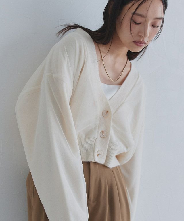 【ピエロ/Pierrot】のECLAM チュールレイヤードニットカーディガン インテリア・キッズ・メンズ・レディースファッション・服の通販 founy(ファニー) 　ファッション　Fashion　レディースファッション　Fashion for Women　トップス・カットソー　Cut & Sew Tops　ニット　Knit Tops & Sweaters　カーディガン・羽織り　Layered Style Cardigans　おすすめ　Recommended / Our Picks　インナー　Innerwear　カーディガン　Cardigan, Knitwear　クロップド　Cropped, Short Length　タンク　Tank Top, Sleeveless Top　チュール　Tulip, Tulip Motif　デニム　Denim, Jeans Material　ドッキング　Docking, Mixed Material　バランス　Balance, Style Balance　プチプライス・低価格　Affordable / Budget Price　163cm / アイボリー×アイボリー / M|ID: prp329100004709628 ipo3291000000035408935