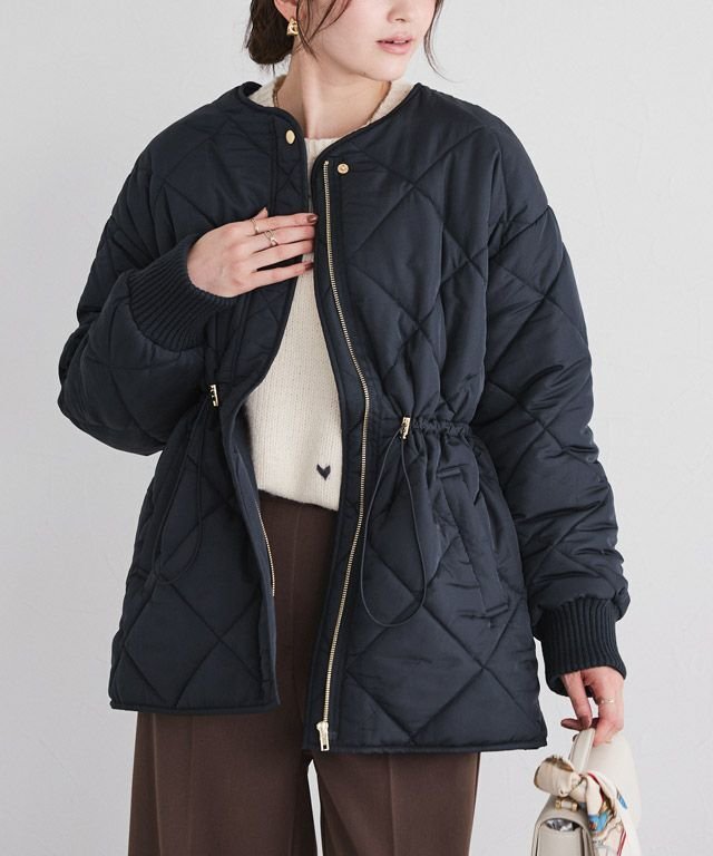 【ピエロ/Pierrot】の中綿キルティングドロストコート インテリア・キッズ・メンズ・レディースファッション・服の通販 founy(ファニー) 　ファッション　Fashion　レディースファッション　Fashion for Women　アウター　Coat / Outerwear Collection　コート・ロングコート・ピーコート　Long Coats, Peacoats & More　レディースジャケット・軽アウター　Jackets　送料無料　Free Shipping　キルティング　Quilted, Quilting　ストール　Stole, Wrap　タートルネック　Turtleneck, High Neck　トレンド　Trend, Trending Now　バランス　Balance, Style Balance　プチプライス・低価格　Affordable / Budget Price　ミドル　Middle Length, Mid Height　166cm / ネイビー / M|ID: prp329100004714446 ipo3291000000034059597