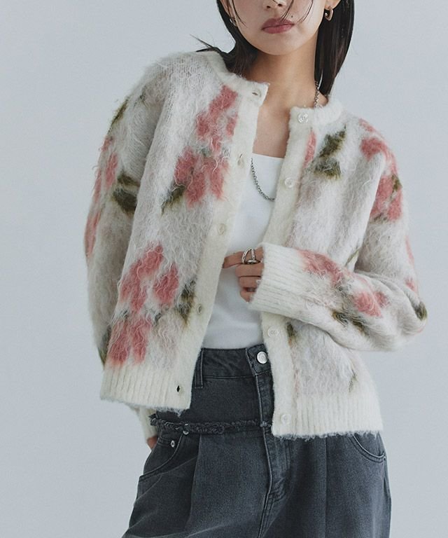 【ピエロ/Pierrot】のECLAM 2way花柄シャギーニットカーディガン インテリア・キッズ・メンズ・レディースファッション・服の通販 founy(ファニー) 　ファッション　Fashion　レディースファッション　Fashion for Women　トップス・カットソー　Cut & Sew Tops　ニット　Knit Tops & Sweaters　カーディガン・羽織り　Layered Style Cardigans　花柄・フラワープリント・モチーフ　Floral Prints & Motifs / Flower Pattern Tops　送料無料　Free Shipping　おすすめ　Recommended / Our Picks　カーディガン　Cardigan, Knitwear　デニム　Denim, Jeans Material　トレンド　Trend, Trending Now　ハーフ　Half, Half-Length　フラワー　Flower, Floral　プチプライス・低価格　Affordable / Budget Price　羽織　Haori, Light Jacket　[ECLAM] 2way花柄シャギーニットカーディガン|ID: prp329100004740305 ipo3291000000034244102