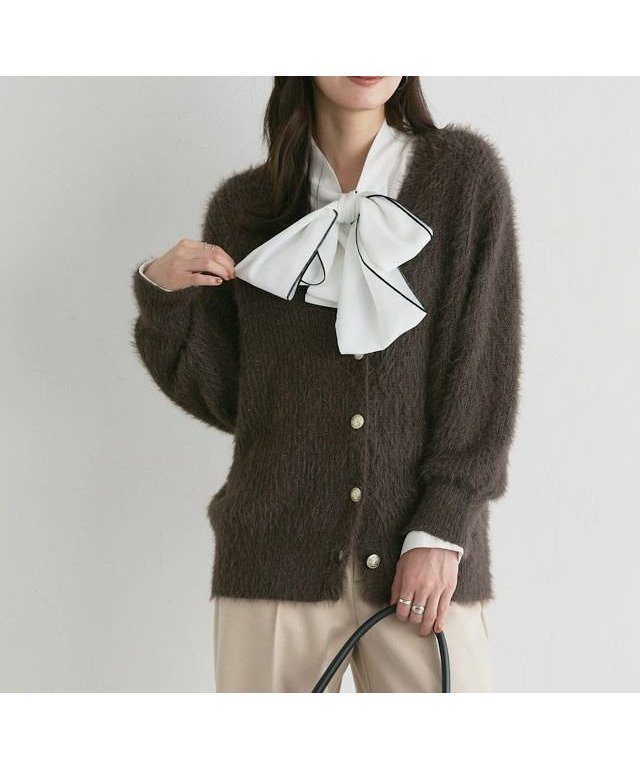 【ピエロ/Pierrot】のゴールドボタンシャギーニットカーディガン インテリア・キッズ・メンズ・レディースファッション・服の通販 founy(ファニー) 　ファッション　Fashion　レディースファッション　Fashion for Women　トップス・カットソー　Cut & Sew Tops　ニット　Knit Tops & Sweaters　カーディガン・羽織り　Layered Style Cardigans　カーディガン　Cardigan, Knitwear　クラシカル　Classical, Vintage-Inspired　トレンド　Trend, Trending Now　プチプライス・低価格　Affordable / Budget Price　ベーシック　Basic, Essential　167cm / ブラウン / M|ID: prp329100004740316 ipo3291000000034244179