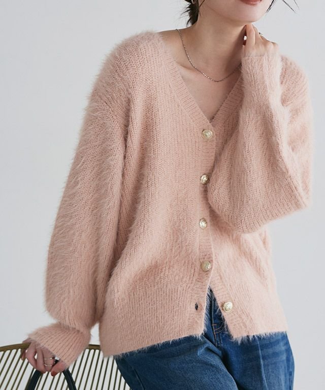 【ピエロ/Pierrot】のゴールドボタンシャギーニットカーディガン インテリア・キッズ・メンズ・レディースファッション・服の通販 founy(ファニー) 　ファッション　Fashion　レディースファッション　Fashion for Women　トップス・カットソー　Cut & Sew Tops　ニット　Knit Tops & Sweaters　カーディガン・羽織り　Layered Style Cardigans　カーディガン　Cardigan, Knitwear　クラシカル　Classical, Vintage-Inspired　トレンド　Trend, Trending Now　プチプライス・低価格　Affordable / Budget Price　ベーシック　Basic, Essential　ゴールドボタンシャギーニットカーディガン|ID: prp329100004740316 ipo3291000000034244181