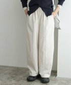 【ピエロ/Pierrot】のギャザーツイルカーブパンツ 人気、トレンドファッション・服の通販 founy(ファニー) ファッション Fashion レディースファッション Fashion for Women パンツ Pants & Trousers 送料無料 Free Shipping ギャザー Gathered, Ruffled センター Center, Center Line ツイル Twist, Twisted Detail プチプライス・低価格 Affordable / Budget Price リラックス Relax, Relaxed Fit ロング Long, Long-Length thumbnail 163cm / エクリュ / M|ID: prp329100004744808 ipo3291000000034296734