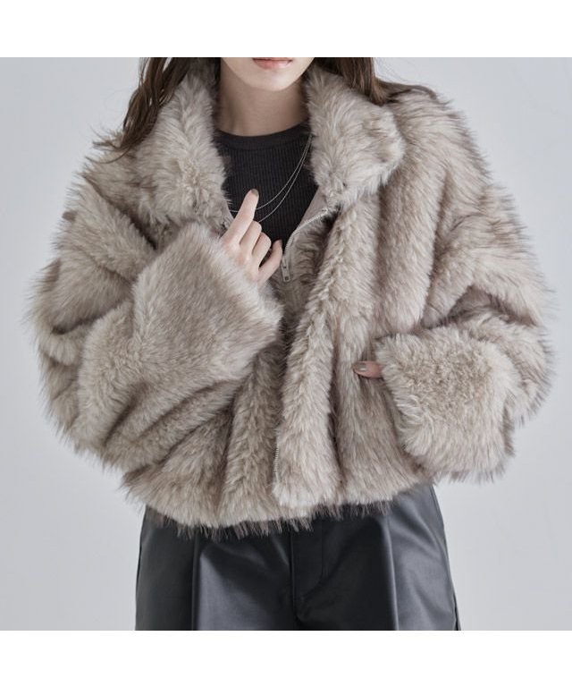 【ピエロ/Pierrot】のECLAM フェイクファージップアップブルゾン インテリア・キッズ・メンズ・レディースファッション・服の通販 founy(ファニー) 　ファッション　Fashion　レディースファッション　Fashion for Women　アウター　Coat / Outerwear Collection　レディースジャケット・軽アウター　Jackets　ブルゾンジャケット・スポーティアウター　Blouson Jackets　送料無料　Free Shipping　おすすめ　Recommended / Our Picks　クロップド　Cropped, Short Length　コンパクト　Compact, Small Size　ジップ　Zip, Zipper　スタンド　Stand Collar, Upright Stand　トレンド　Trend, Trending Now　バランス　Balance, Style Balance　フェイクファー　Faux Fur, Imitation Fur　ブルゾン　Blouson, Bomber Jacket　プチプライス・低価格　Affordable / Budget Price　A/W・秋冬　Autumn/Winter　[ECLAM]フェイクファージップアップブルゾン|ID: prp329100004775701 ipo3291000000034619369