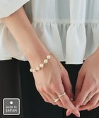 【ピエロ/Pierrot】のパールチェーンブレスレット[Pierrot] 人気、トレンドファッション・服の通販 founy(ファニー) ファッション Fashion レディースファッション Fashion for Women ジュエリー Jewelry チェーン＆カフブレスレット Cuff & Chain Bracelets 送料無料 Free Shipping アクセサリー Fashion Accessories チェーン Chain, Chain Strap パール Pearl, Pearl Accent プチプライス・低価格 Affordable / Budget Price エレガント 上品 Elegant thumbnail パールチェーンブレスレット|ID: prp329100004784957 ipo3291000000034736643