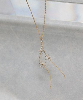 【ピエロ/Pierrot】 ビジューフラワーネックレス[Pierrot]人気、トレンドファッション・服の通販 founy(ファニー) ファッション Fashion レディースファッション Fashion for Women ジュエリー Jewelry ネックレス Necklaces & Pendants 送料無料 Free Shipping アクセサリー Fashion Accessories シンプル Simple, Minimal デコルテ Décolleté, Neckline ネックレス Necklace, Pendant Necklace プチプライス・低価格 Affordable / Budget Price |ID:prp329100004784959