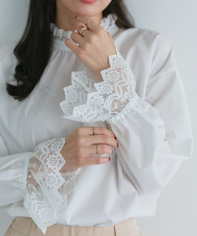 【ピエロ/Pierrot】の襟袖レースブラウス インテリア・キッズ・メンズ・レディースファッション・服の通販 founy(ファニー) 　ファッション　Fashion　レディースファッション　Fashion for Women　トップス・カットソー　Cut & Sew Tops　シャツ・ブラウス・オフィスカジュアル　Elegant Blouses & Button-Ups　送料無料　Free Shipping　インナー　Innerwear　ギャザー　Gathered, Ruffled　プチプライス・低価格　Affordable / Budget Price　レース　Lace, Lace Fabric　エレガント 上品　Elegant　襟袖レースブラウス|ID: prp329100004789804 ipo3291000000034759141
