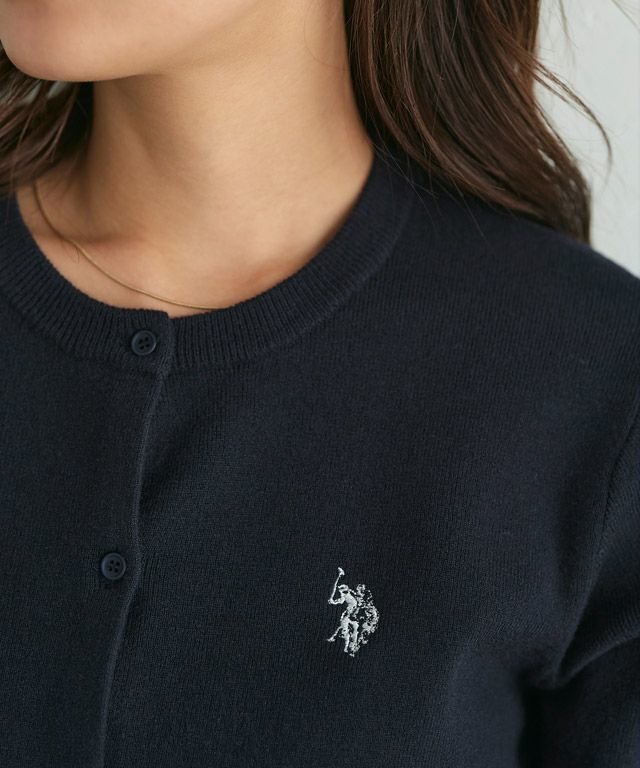 【ピエロ/Pierrot】の【U.S.POLO ASSN.】ニットカーディガン【12月23日頃より順次発送】 インテリア・キッズ・メンズ・レディースファッション・服の通販 founy(ファニー) 　ファッション　Fashion　レディースファッション　Fashion for Women　トップス・カットソー　Cut & Sew Tops　ニット　Knit Tops & Sweaters　カーディガン・羽織り　Layered Style Cardigans　送料無料　Free Shipping　カーディガン　Cardigan, Knitwear　シンプル　Simple, Minimal　プチプライス・低価格　Affordable / Budget Price　ワンポイント　One Point, Statement Accent　166cm / ネイビー×オフホワイト / M|ID: prp329100004810046 ipo3291000000034911660