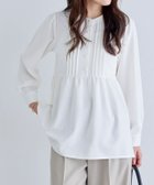 【ピエロ/Pierrot】のピンタックパールフレアTブラウス 人気、トレンドファッション・服の通販 founy(ファニー) ファッション Fashion レディースファッション Fashion for Women トップス・カットソー Cut & Sew Tops シャツ・ブラウス・オフィスカジュアル Elegant Blouses & Button-Ups 送料無料 Free Shipping カットソー Cut and Sewn Top ギャザー Gathered, Ruffled ジョーゼット Georgette, Semi-Sheer Fabric パール Pearl, Pearl Accent フェミニン Feminine, Girly プチプライス・低価格 Affordable / Budget Price thumbnail 166cm / オフホワイト / M|ID: prp329100004832142 ipo3291000000035965367