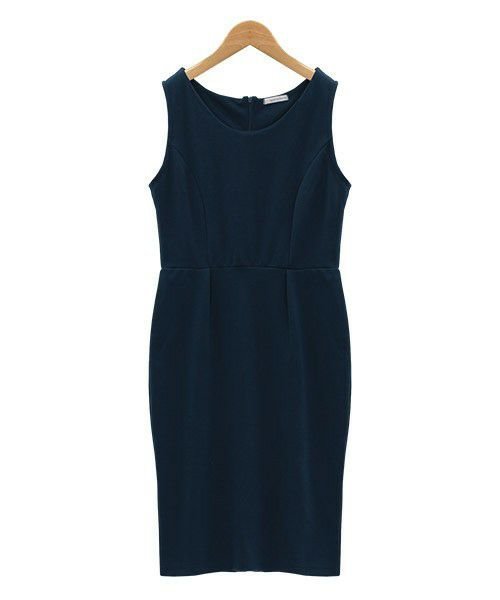 【ピエロ/Pierrot】のノースリーブタック入りタイトワンピース インテリア・キッズ・メンズ・レディースファッション・服の通販 founy(ファニー) 　ファッション　Fashion　レディースファッション　Fashion for Women　ワンピース　Dresses　カーディガン　Cardigan, Knitwear　シンプル　Simple, Minimal　ノースリーブ　Sleeveless, No-Sleeve　フィット　Fit, Slim Fit　プチプライス・低価格　Affordable / Budget Price　ネイビー|ID: prp329100004841284 ipo3291000000035282916