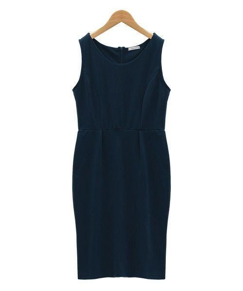 【ピエロ/Pierrot】のノースリーブタック入りタイトワンピース インテリア・キッズ・メンズ・レディースファッション・服の通販 founy(ファニー) 　ファッション　Fashion　レディースファッション　Fashion for Women　ワンピース　Dresses　カーディガン　Cardigan, Knitwear　シンプル　Simple, Minimal　ノースリーブ　Sleeveless, No-Sleeve　フィット　Fit, Slim Fit　プチプライス・低価格　Affordable / Budget Price　ネイビー|ID: prp329100004841284 ipo3291000000036275566