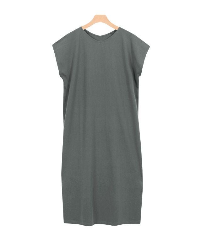 【ピエロ/Pierrot】の【アウトレットSALE!】Vネックフレンチスリーブワンピース インテリア・キッズ・メンズ・レディースファッション・服の通販 founy(ファニー) 　ファッション　Fashion　レディースファッション　Fashion for Women　ワンピース　Dresses　アウトレット　Outlet / Clearance　なめらか　Smooth, Silky Texture　プチプライス・低価格　Affordable / Budget Price　チャコール|ID: prp329100004841320 ipo3291000000035806941