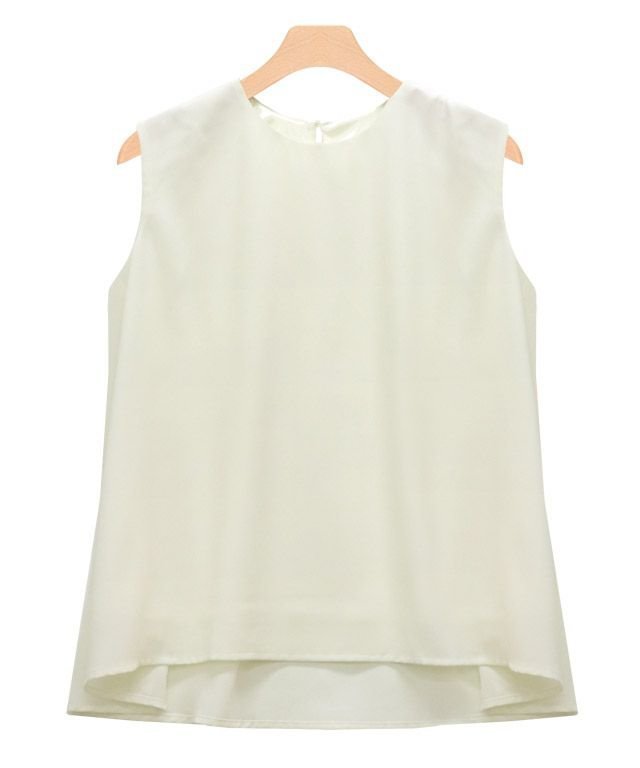 【ピエロ/Pierrot】のAラインノースリーブブラウス インテリア・キッズ・メンズ・レディースファッション・服の通販 founy(ファニー) 　ファッション　Fashion　レディースファッション　Fashion for Women　トップス・カットソー　Cut & Sew Tops　キャミソール&ノースリーブ　Camisoles & Sleeveless Tops　シャツ・ブラウス・オフィスカジュアル　Elegant Blouses & Button-Ups　シフォン　Chiffon, Lightweight Fabric　シンプル　Simple, Minimal　ジョーゼット　Georgette, Semi-Sheer Fabric　プチプライス・低価格　Affordable / Budget Price　オフホワイト|ID: prp329100004846010 ipo3291000000035347600