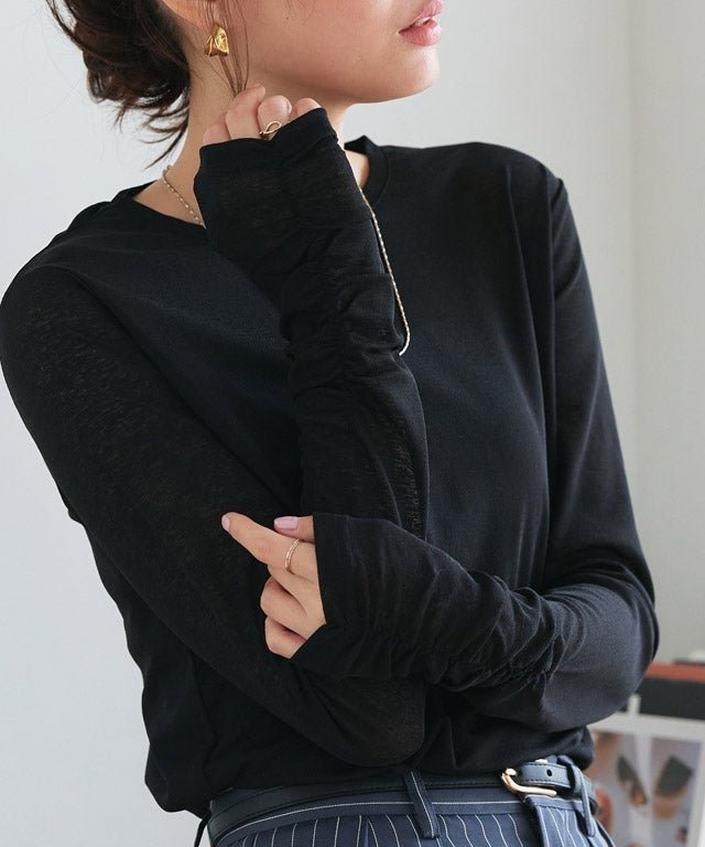 【ピエロ/Pierrot】の袖シャーリングシアーロングスリーブTシャツ 人気、トレンドファッション・服の通販 founy(ファニー) 　ファッション　Fashion　レディースファッション　Fashion for Women　トップス・カットソー　Cut & Sew Tops　シャツ・ブラウス・オフィスカジュアル　Elegant Blouses & Button-Ups　ロングTシャツ・Tシャツ　Longline T-Shirts & Tees　送料無料　Free Shipping　おすすめ　Recommended / Our Picks　インナー　Innerwear　シアー　Sheer, See-Through　シャーリング　Shirring, Ruched　シンプル　Simple, Minimal　スウェット / スエット　Sweatshirt, Sweatwear　トレンド　Trend, Trending Now　プチプライス・低価格　Affordable / Budget Price　 other-1|ID: prp329100004862864 ipo3291000000036127559