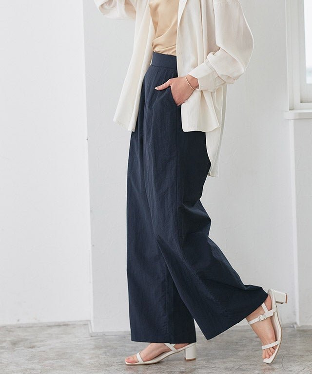 【ピエロ/Pierrot】の撥水×軽量タックパンツ インテリア・キッズ・メンズ・レディースファッション・服の通販 founy(ファニー) ファッション Fashion レディースファッション Fashion for Women パンツ Pants & Trousers フロント Front, Front Design プチプライス・低価格 Affordable / Budget Price 軽量 Lightweight, Ultra Light 162cm / ネイビー / M|ID: prp329100004870511 ipo3291000000036300866