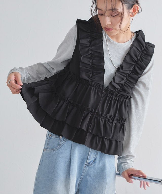 【ピエロ/Pierrot】のECLAM フリルギャザーベスト インテリア・キッズ・メンズ・レディースファッション・服の通販 founy(ファニー) 　ファッション　Fashion　レディースファッション　Fashion for Women　アウター　Coat / Outerwear Collection　トップス・カットソー　Cut & Sew Tops　ベスト&ジレ / 重ね着スタイル　Vests & Gilets　ツイル　Twist, Twisted Detail　フリル　Frill, Ruffle　フレア　Flare, Flared　プチプライス・低価格　Affordable / Budget Price　163cm / ブラック / M|ID: prp329100004880771 ipo3291000000036428636