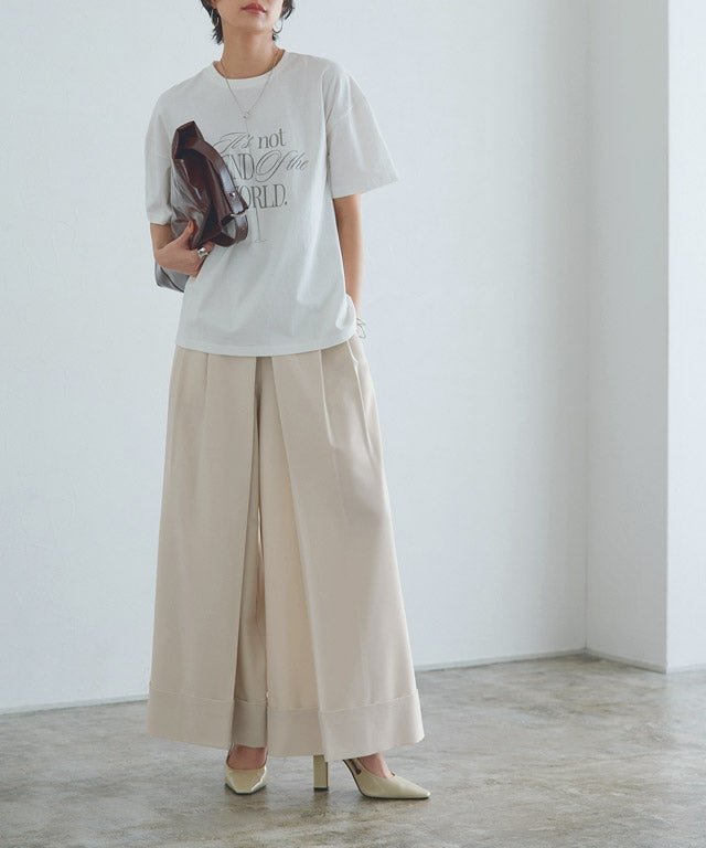 【ピエロ/Pierrot】のRASW 【コーデセット】ロゴT×プリーツパンツset インテリア・キッズ・メンズ・レディースファッション・服の通販 founy(ファニー) 　ファッション　Fashion　レディースファッション　Fashion for Women　セットアップ　Matching Sets　レディーストップス・ブラウス　Tops & Blouses / Assorted Women's Tops　レディースパンツ・ボトムス　Pants & Trousers / Bottoms　送料無料　Free Shipping　シンプル　Simple, Minimal　プチプライス・低価格　Affordable / Budget Price　プリーツ　Pleats, Pleated　ワイド　Wide, Wide Fit　ヴィンテージ　Vintage Style　166cm / オフホワイト×エクリュ / M|ID: prp329100004886629 ipo3291000000036484686