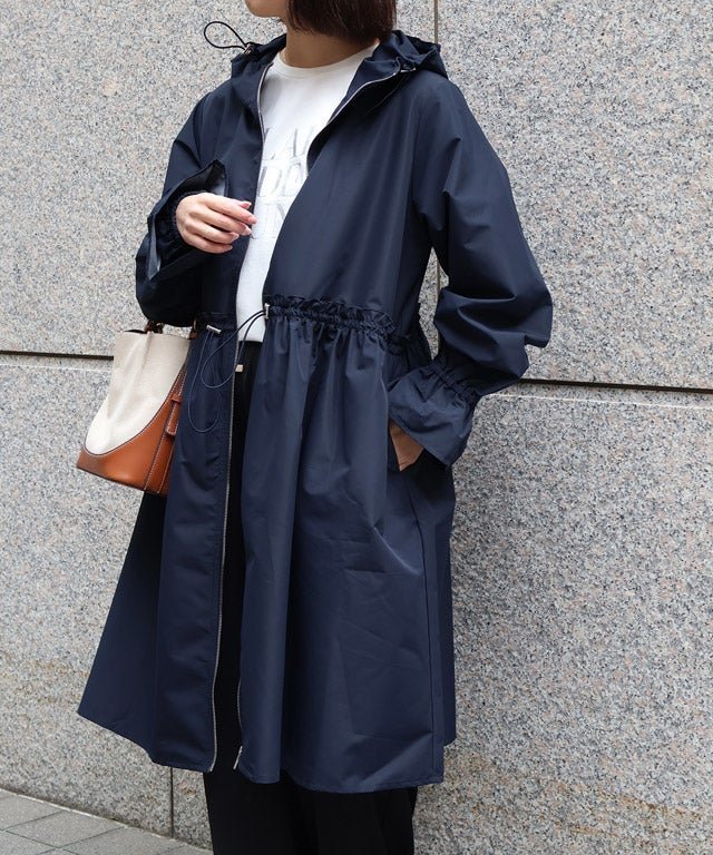 【ピエロ/Pierrot】のドロストギャザーレインコート インテリア・キッズ・メンズ・レディースファッション・服の通販 founy(ファウニー) https://founy.com/ ファッション Fashion レディースファッション Fashion for Women アウター Coat / Outerwear Collection コート・ロングコート・ピーコート Long Coats, Peacoats & More レディースジャケット・軽アウター Jackets 送料無料 Free Shipping スリーブ Sleeve, Long Sleeve / Short Sleeve フリル Frill, Ruffle プチプライス・低価格 Affordable / Budget Price |ID: prp329100004913239 ipo3291000000037288943