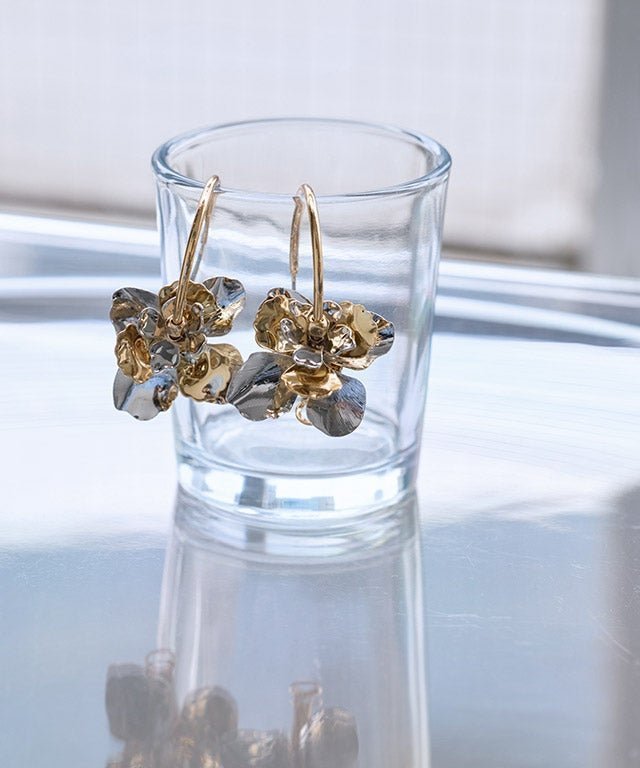 【ピエロ/Pierrot】のフラワーフープピアス インテリア・キッズ・メンズ・レディースファッション・服の通販 founy(ファニー) https://founy.com/ ファッション Fashion レディースファッション Fashion for Women 送料無料 Free Shipping おすすめ Recommended / Our Picks アクセサリー Fashion Accessories オケージョン Occasion Wear シルバー Silver, Metallic Silver プチプライス・低価格 Affordable / Budget Price ミックス Mix, Mixed Style メタル Metal, Metal Parts モチーフ Motif, Design Theme |ID: prp329100004919108 ipo3291000000036901741