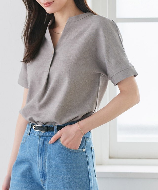 【ピエロ/Pierrot】の接触冷感リネンライクスキッパーブラウス インテリア・キッズ・メンズ・レディースファッション・服の通販 founy(ファニー) 　ファッション　Fashion　レディースファッション　Fashion for Women　トップス・カットソー　Cut & Sew Tops　シャツ・ブラウス・オフィスカジュアル　Elegant Blouses & Button-Ups　スキッパー　Skipper, Open Collar　セットアップ　Set-Up, Coordinated Outfit　プチプライス・低価格　Affordable / Budget Price　リネン　Linen, Linen Fabric　エレガント 上品　Elegant　夏　Summer　167cm / 杢グレージュ / M|ID: prp329100004931818 ipo3291000000037016322