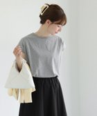 【ピエロ/Pierrot】の汗ジミ防止フレンチスリーブTシャツ 人気、トレンドファッション・服の通販 founy(ファニー) ファッション Fashion レディースファッション Fashion for Women トップス・カットソー Cut & Sew Tops シャツ・ブラウス・オフィスカジュアル Elegant Blouses & Button-Ups ロングTシャツ・Tシャツ Longline T-Shirts & Tees 送料無料 Free Shipping スリーブ Sleeve, Long Sleeve / Short Sleeve フレンチ French, French Style プチプライス・低価格 Affordable / Budget Price 吸水 Absorbent, Quick-Dry thumbnail 163cm / 杢グレー / M|ID: prp329100004931867 ipo3291000000037016596