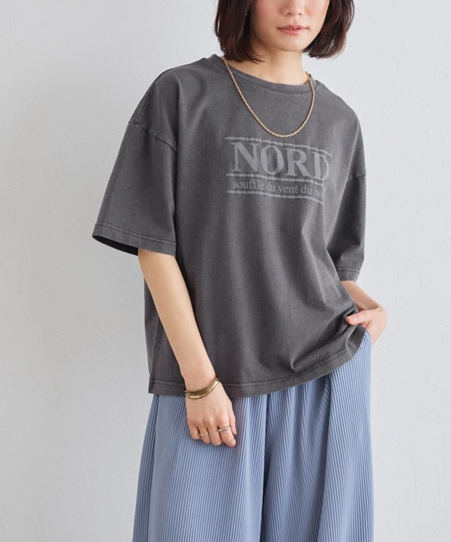 【ピエロ/Pierrot】のピグメント加工オーバーサイズロゴTシャツ インテリア・キッズ・メンズ・レディースファッション・服の通販 founy(ファニー) 　ファッション　Fashion　レディースファッション　Fashion for Women　トップス・カットソー　Cut & Sew Tops　シャツ・ブラウス・オフィスカジュアル　Elegant Blouses & Button-Ups　ロングTシャツ・Tシャツ　Longline T-Shirts & Tees　送料無料　Free Shipping　おすすめ　Recommended / Our Picks　シンプル　Simple, Minimal　デニム　Denim, Jeans Material　プチプライス・低価格　Affordable / Budget Price　ボトム　Bottoms, Lower Wear　163cm / チャコール / M|ID: prp329100004935880 ipo3291000000037040258