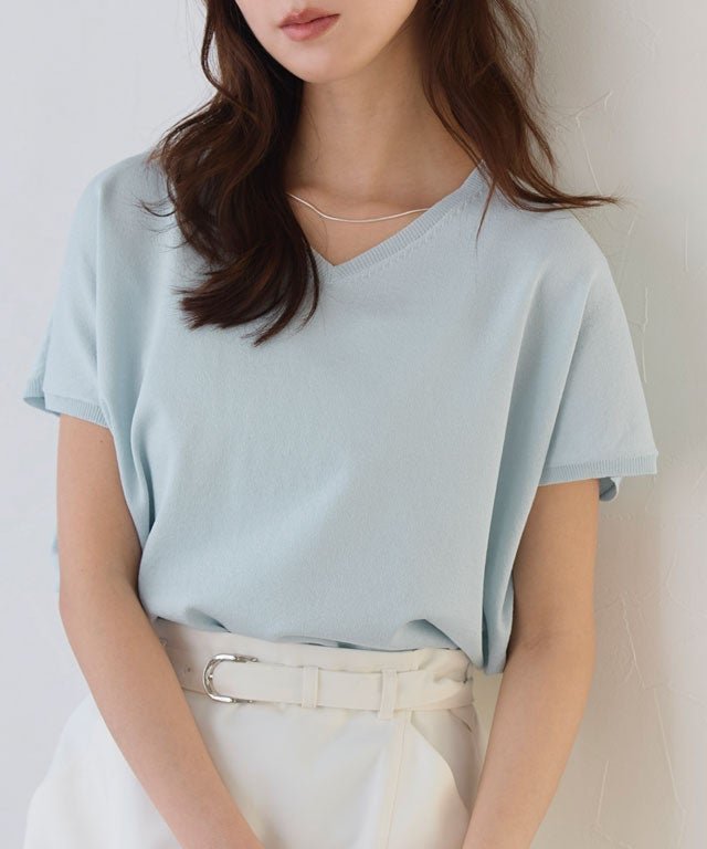 【ピエロ/Pierrot】の【接触冷感/UV/ウォッシャブル】選べるフレンチドルマンニット インテリア・キッズ・メンズ・レディースファッション・服の通販 founy(ファニー) 　ファッション　Fashion　レディースファッション　Fashion for Women　トップス・カットソー　Cut & Sew Tops　ニット　Knit Tops & Sweaters　送料無料　Free Shipping　ウォッシャブル　Machine Washable　スリーブ　Sleeve, Long Sleeve / Short Sleeve　フレンチ　French, French Style　プチプライス・低価格　Affordable / Budget Price　リラックス　Relax, Relaxed Fit　エレガント 上品　Elegant　163cm / ライトブルー / Vネック / M|ID: prp329100004943142 ipo3291000000037103850