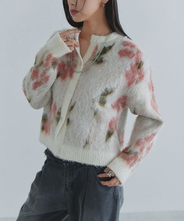 【ピエロ/Pierrot】のECLAM 2way花柄シャギーニットカーディガン インテリア・キッズ・メンズ・レディースファッション・服の通販 founy(ファウニー) 　ファッション　Fashion　レディースファッション　Fashion for Women　トップス・カットソー　Cut & Sew Tops　ニット　Knit Tops & Sweaters　カーディガン・羽織り　Layered Style Cardigans　花柄・フラワープリント・モチーフ　Floral Prints & Motifs / Flower Pattern Tops　おすすめ　Recommended / Our Picks　カーディガン　Cardigan, Knitwear　デニム　Denim, Jeans Material　トレンド　Trend, Trending Now　ハーフ　Half, Half-Length　フラワー　Flower, Floral　プチプライス・低価格　Affordable / Budget Price　羽織　Haori, Light Jacket　163cm / アイボリー / M|ID: prp329100004971658 ipo3291000000037282151