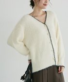 【ピエロ/Pierrot】のゴールドボタンシャギーニットカーディガン 167cm / アイボリー×ブラック / M|ID: prp329100004971675 ipo3291000000037282230