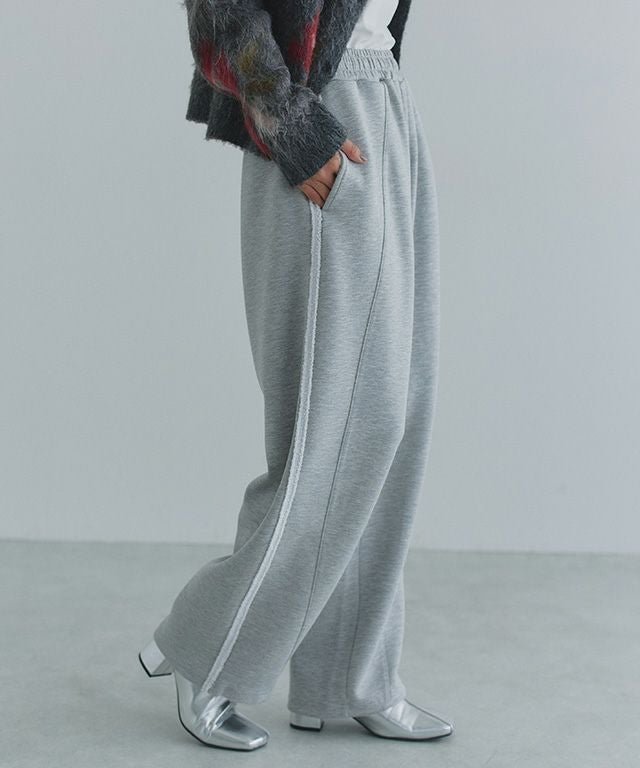 【ピエロ/Pierrot】のECLAM フリンジラインポンチパンツ インテリア・キッズ・メンズ・レディースファッション・服の通販 founy(ファウニー) 　ファッション　Fashion　レディースファッション　Fashion for Women　パンツ　Pants & Trousers　シンプル　Simple, Minimal　ジャケット　Jacket, Outerwear　トレンド　Trend, Trending Now　ブルゾン　Blouson, Bomber Jacket　プチプライス・低価格　Affordable / Budget Price　今季　This Season, Current Season　切替　Switching, Contrast Panel　[ECLAM] フリンジラインポンチパンツ|ID: prp329100004972023 ipo3291000000037283603