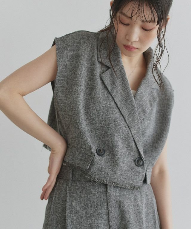 【ピエロ/Pierrot】のECLAM サマーツイードショートジャケット インテリア・キッズ・メンズ・レディースファッション・服の通販 founy(ファウニー) 　ファッション　Fashion　レディースファッション　Fashion for Women　アウター　Coat / Outerwear Collection　レディースジャケット・軽アウター　Jackets　おすすめ　Recommended / Our Picks　キャミソール　Camisole, Spaghetti Strap Top　コンパクト　Compact, Small Size　サマー　Summer, Summer Style　ショート　Short, Short Length　ジャケット　Jacket, Outerwear　セットアップ　Set-Up, Coordinated Outfit　タンク　Tank Top, Sleeveless Top　ツイード　Twill, Twill Weave　テーラード　Tailored, Tailored Fit　バランス　Balance, Style Balance　フォルム　Silhouette, Form　プチプライス・低価格　Affordable / Budget Price　166cm / ブラック / F|ID: prp329100004972247 ipo3291000000037284672