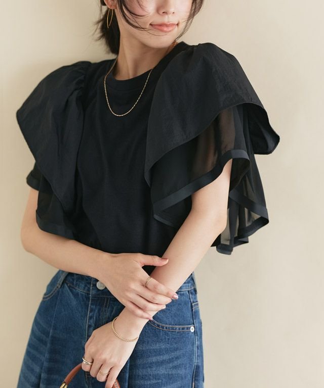 【ピエロ/Pierrot】のドッキングフリルTシャツ インテリア・キッズ・メンズ・レディースファッション・服の通販 founy(ファウニー) https://founy.com/ ファッション Fashion レディースファッション Fashion for Women トップス・カットソー Cut & Sew Tops シャツ・ブラウス・オフィスカジュアル Elegant Blouses & Button-Ups ロングTシャツ・Tシャツ Longline T-Shirts & Tees カットソー Cut and Sewn Top シフォン Chiffon, Lightweight Fabric シンプル Simple, Minimal ドッキング Docking, Mixed Material フリル Frill, Ruffle プチプライス・低価格 Affordable / Budget Price |ID: prp329100004972381 ipo3291000000037285252