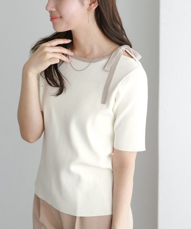 【ピエロ/Pierrot】のリボンデザインニットプルオーバー インテリア・キッズ・メンズ・レディースファッション・服の通販 founy(ファウニー) 　ファッション　Fashion　レディースファッション　Fashion for Women　トップス・カットソー　Cut & Sew Tops　ニット　Knit Tops & Sweaters　カジュアルプルオーバー・ニットトップス　Pullovers & Knit Tops / Casual Pullovers　ショルダー　Shoulder, Shoulder Strap　フェミニン　Feminine, Girly　プチプライス・低価格　Affordable / Budget Price　リボン　Ribbon, Bow　166cm / オフホワイト×グレージュ / M|ID: prp329100004972740 ipo3291000000037286824