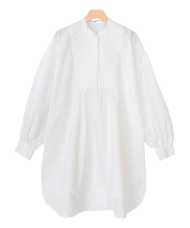 【ピエロ/Pierrot】の【アウトレットSALE!】 RASW ブザム切り替えキルティングブラウス インテリア・キッズ・メンズ・レディースファッション・服の通販 founy(ファウニー) 　ファッション　Fashion　レディースファッション　Fashion for Women　トップス・カットソー　Cut & Sew Tops　シャツ・ブラウス・オフィスカジュアル　Elegant Blouses & Button-Ups　アウトレット　Outlet / Clearance　キルティング　Quilted, Quilting　ギャザー　Gathered, Ruffled　クラシカル　Classical, Vintage-Inspired　シンプル　Simple, Minimal　スリット　Slit, Slit Detail　デニム　Denim, Jeans Material　トレンド　Trend, Trending Now　バランス　Balance, Style Balance　フレア　Flare, Flared　プチプライス・低価格　Affordable / Budget Price　ボトム　Bottoms, Lower Wear　今季　This Season, Current Season　オフホワイト|ID: prp329100004972879 ipo3291000000037287475