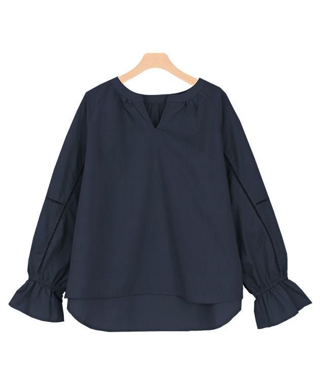 【ピエロ/Pierrot】の【アウトレットSALE!】ハシゴレースキーネックブラウス インテリア・キッズ・メンズ・レディースファッション・服の通販 founy(ファウニー) https://founy.com/ ファッション Fashion レディースファッション Fashion for Women トップス・カットソー Cut & Sew Tops シャツ・ブラウス・オフィスカジュアル Elegant Blouses & Button-Ups アウトレット Outlet / Clearance スリーブ Sleeve, Long Sleeve / Short Sleeve プチプライス・低価格 Affordable / Budget Price |ID: prp329100004972925 ipo3291000000037287707