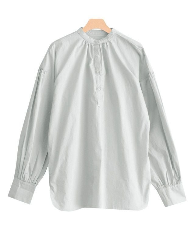 【ピエロ/Pierrot】の【アウトレットSALE!】バンドカラーボリュームスリーブシャツ インテリア・キッズ・メンズ・レディースファッション・服の通販 founy(ファウニー) 　ファッション　Fashion　レディースファッション　Fashion for Women　トップス・カットソー　Cut & Sew Tops　シャツ・ブラウス・オフィスカジュアル　Elegant Blouses & Button-Ups　ボリューム袖・フリルスリーブブラウス　Voluminous & Ruffle Sleeves / Puffy Sleeve Tops　アウトレット　Outlet / Clearance　ギャザー　Gathered, Ruffled　プチプライス・低価格　Affordable / Budget Price　ライトグレー|ID: prp329100004973032 ipo3291000000037288269