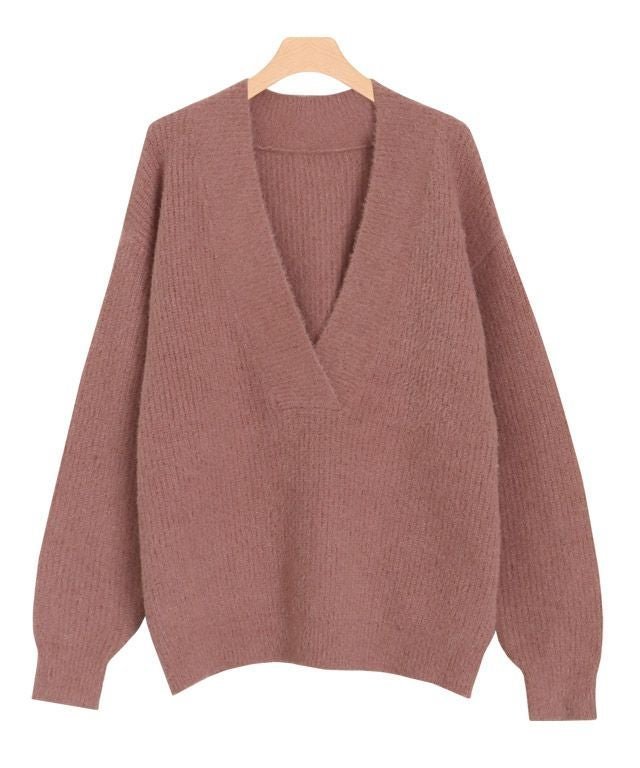 【ピエロ/Pierrot】のふんわりシャギーVネックオーバーニット インテリア・キッズ・メンズ・レディースファッション・服の通販 founy(ファウニー) 　ファッション　Fashion　レディースファッション　Fashion for Women　トップス・カットソー　Cut & Sew Tops　ニット　Knit Tops & Sweaters　Vネックトップス　V-Neck Tops / V-Cut Neckline Shirts　タートル　Turtleneck, Turtle Collar　トレンド　Trend, Trending Now　プチプライス・低価格　Affordable / Budget Price　ベイクドピンク|ID: prp329100004973049 ipo3291000000037288339