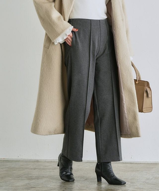 【ピエロ/Pierrot】のカット起毛ピンタックボックスパンツ インテリア・キッズ・メンズ・レディースファッション・服の通販 founy(ファウニー) 　ファッション　Fashion　レディースファッション　Fashion for Women　パンツ　Pants & Trousers　プチプライス・低価格　Affordable / Budget Price　ボックス　Boxy, Box Shape　杢チャコール|ID: prp329100004973050 ipo3291000000037288352
