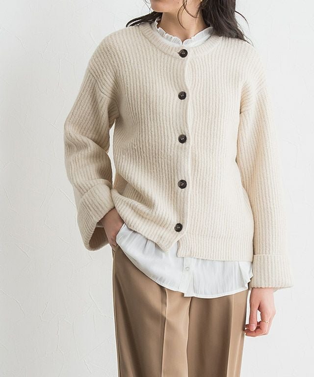 【ピエロ/Pierrot】のボリュームニットカーディガン インテリア・キッズ・メンズ・レディースファッション・服の通販 founy(ファウニー) https://founy.com/ ファッション Fashion レディースファッション Fashion for Women トップス・カットソー Cut & Sew Tops ニット Knit Tops & Sweaters カーディガン・羽織り Layered Style Cardigans カーディガン Cardigan, Knitwear プチプライス・低価格 Affordable / Budget Price 畦 Ribbed Knit |ID: prp329100004973064 ipo3291000000037288401
