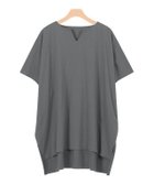 【ピエロ/Pierrot】の【アウトレットSALE!】キーネックオーバーTシャツ 大人の最旬トレンドファッション＆コーディネート founy(ファウニー) ファッション Fashion レディースファッション Fashion for Women トップス・カットソー Cut & Sew Tops シャツ・ブラウス・オフィスカジュアル Elegant Blouses & Button-Ups ロングTシャツ・Tシャツ Longline T-Shirts & Tees アウトレット Outlet / Clearance なめらか Smooth, Silky Texture バランス Balance, Style Balance プチプライス・低価格 Affordable / Budget Price thumbnail チャコール|ID: prp329100004973104 ipo3291000000037288591